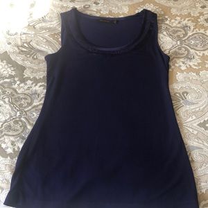 The Limited sleeveless purple top size Small